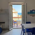 Jak's Lejlighed *